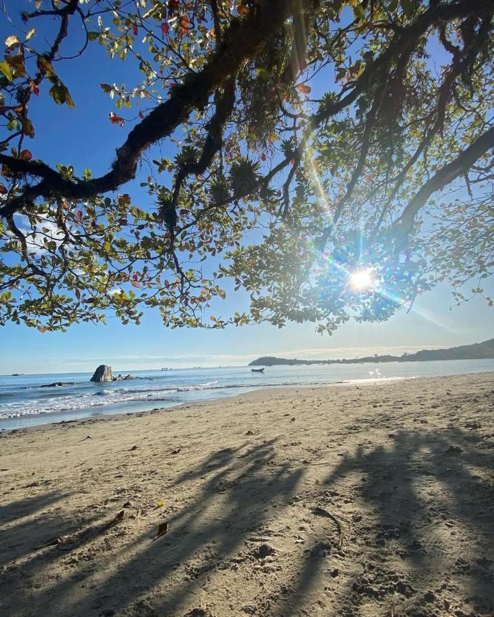 Suites A 100M Da Praia E 800M Do Beto Carrero Penha  Luaran gambar