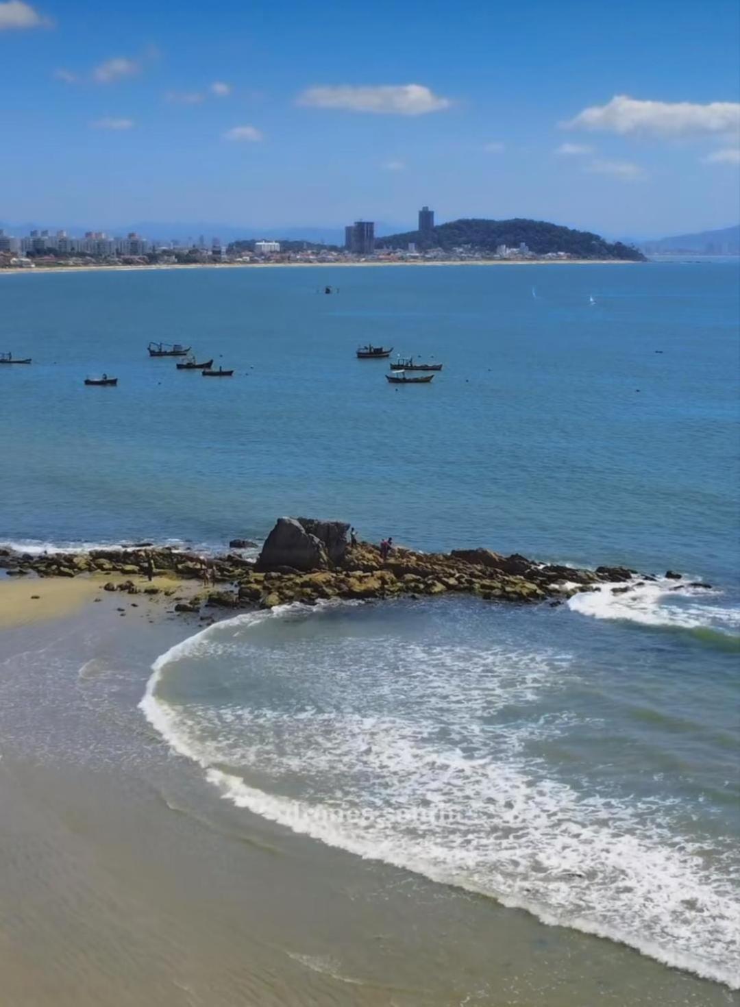 Suites A 100M Da Praia E 800M Do Beto Carrero Penha  Luaran gambar
